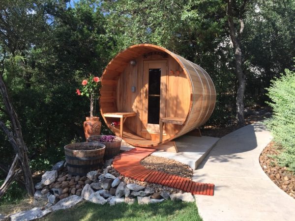 clear-red-cedar-barrel-sauna-7x6451549