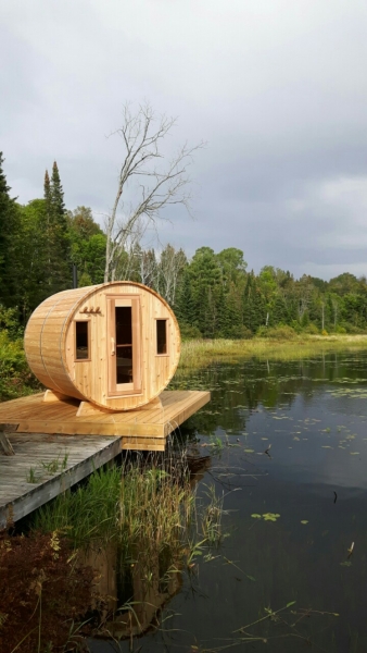 Knotty Red Cedar Barrel Sauna 7x6 - Image 6